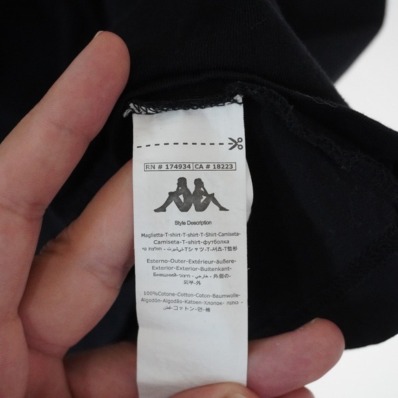 Kappa T-Shirt Black Large Iconic Logo Tee‎ Striped Sleeve Athleisure Casual - Picture 6 of 8